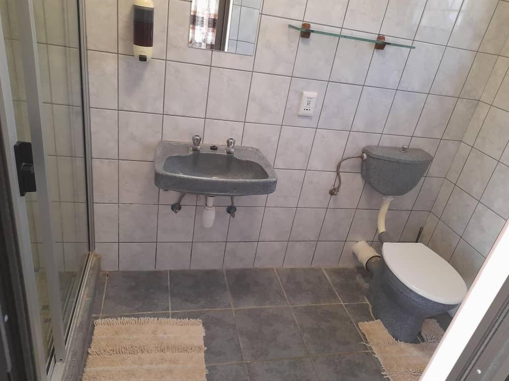 Ombo Rest Camp Hotel Okahandja Buitenkant foto