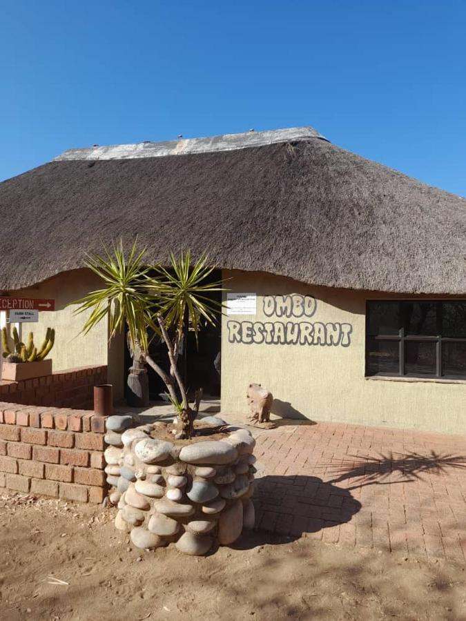 Ombo Rest Camp Hotel Okahandja Buitenkant foto