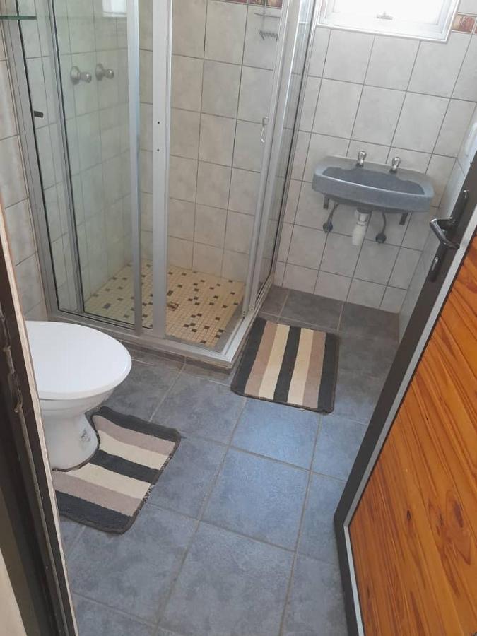 Ombo Rest Camp Hotel Okahandja Buitenkant foto