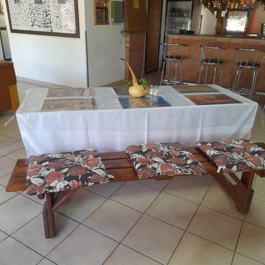 Ombo Rest Camp Hotel Okahandja Buitenkant foto