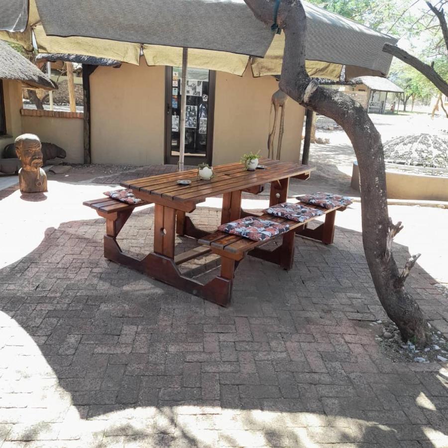 Ombo Rest Camp Hotel Okahandja Buitenkant foto