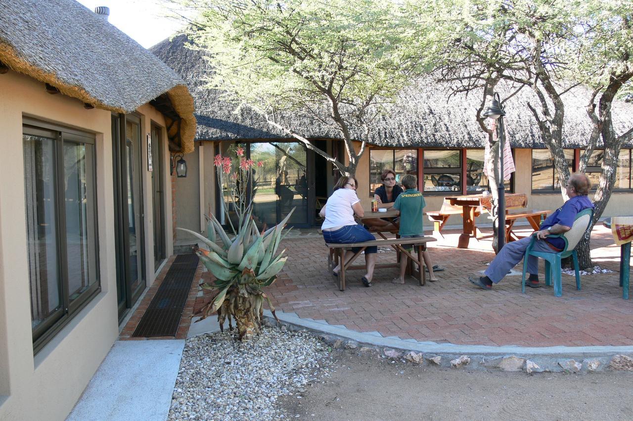 Ombo Rest Camp Hotel Okahandja Buitenkant foto